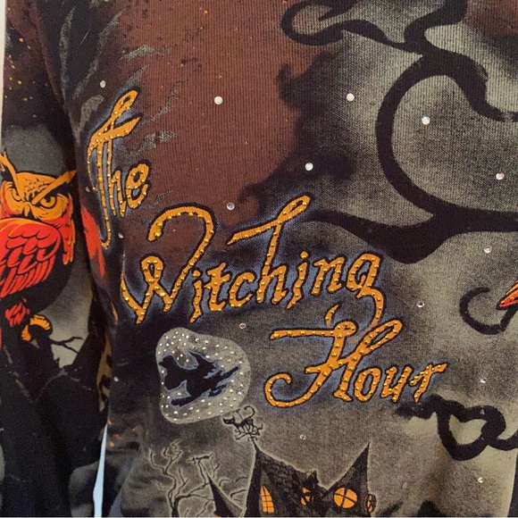 NWT ‘Witching Hour’ Tee - Picture 2 of 3